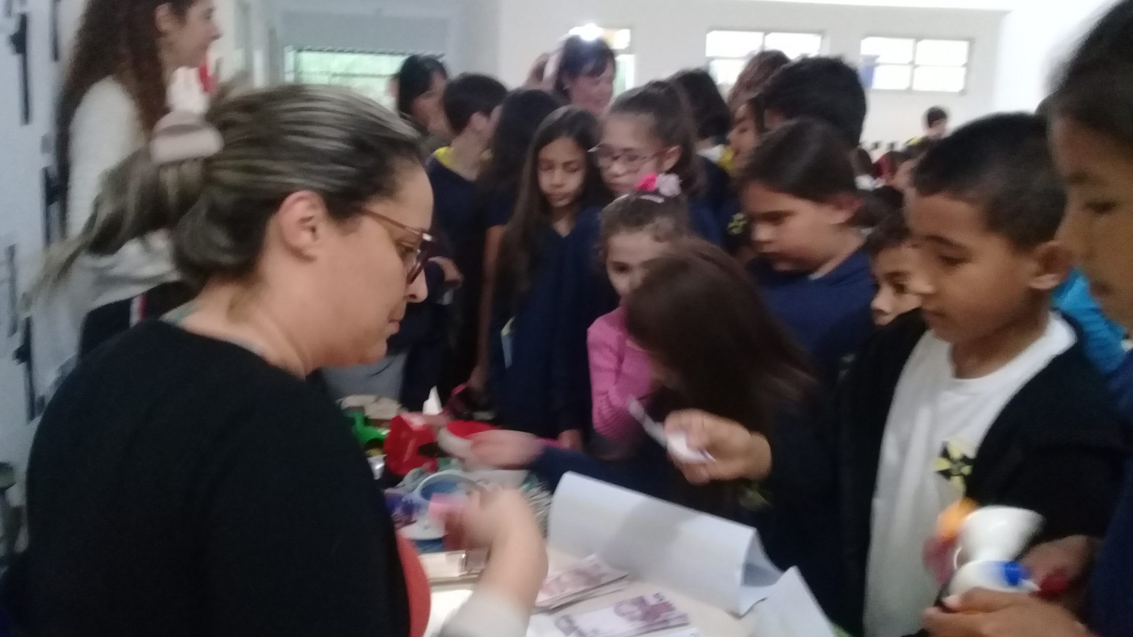 Dia de Mobilização Social  pela Educação/Feira de Trocas da EBP Martinho  Gervasi – Itajai SC